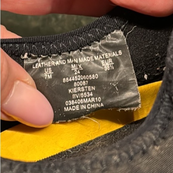 Safetrax Anti-Slip shoes - Picture 3 of 4